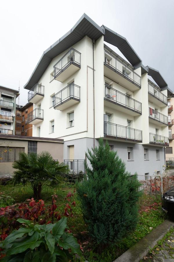 Casa Vacanze Valeria Sondrio Dış mekan fotoğraf