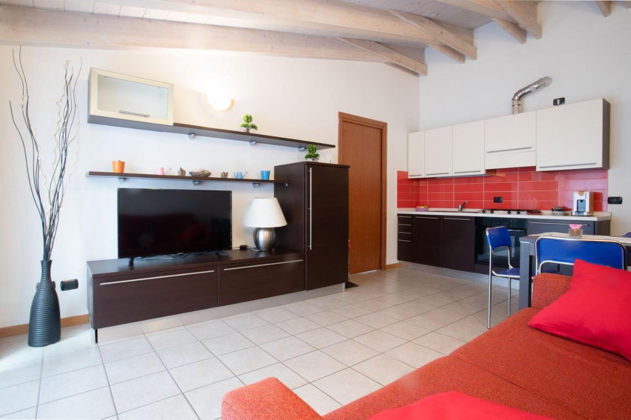 Casa Vacanze Valeria Sondrio Dış mekan fotoğraf